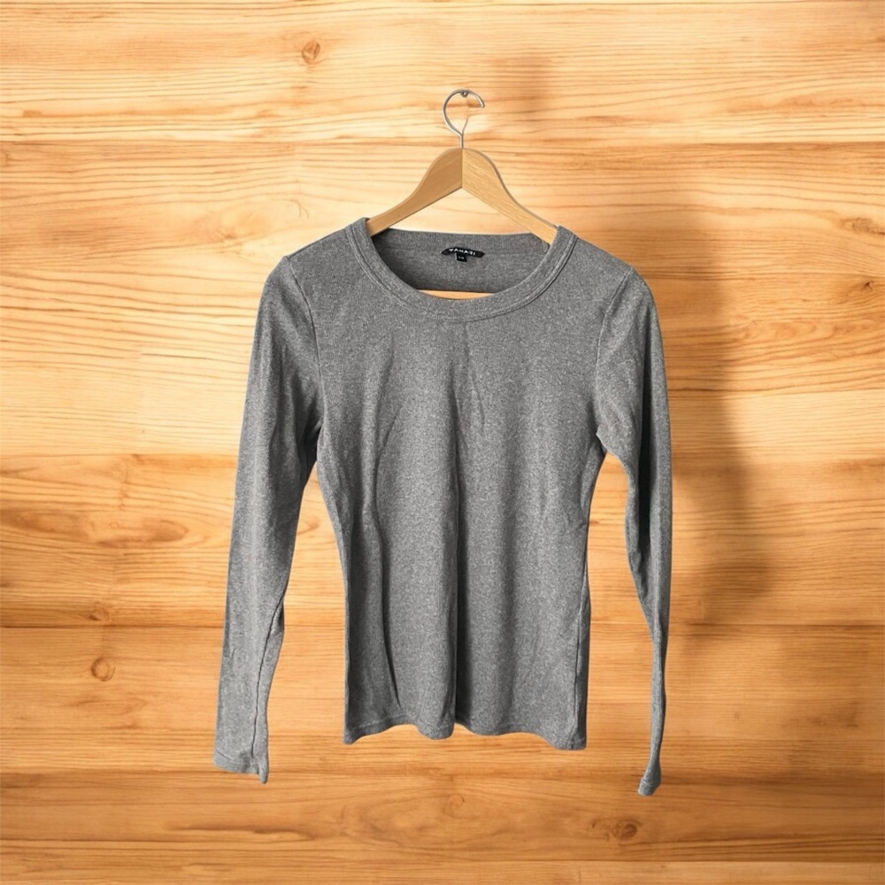 Tahari Women's Classic Gray Long Sleeve Top Large Stretch Chic Versatile Casual
